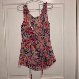 Flowered tank top blouse